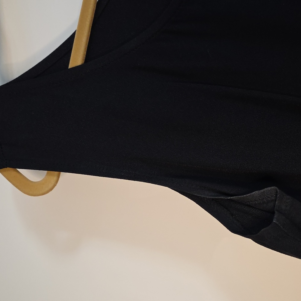 Women Maxi Dress, Black, 20WP, Preloved, Unlined, Zip-up In Back, Dry Clean - Picture 8 of 16